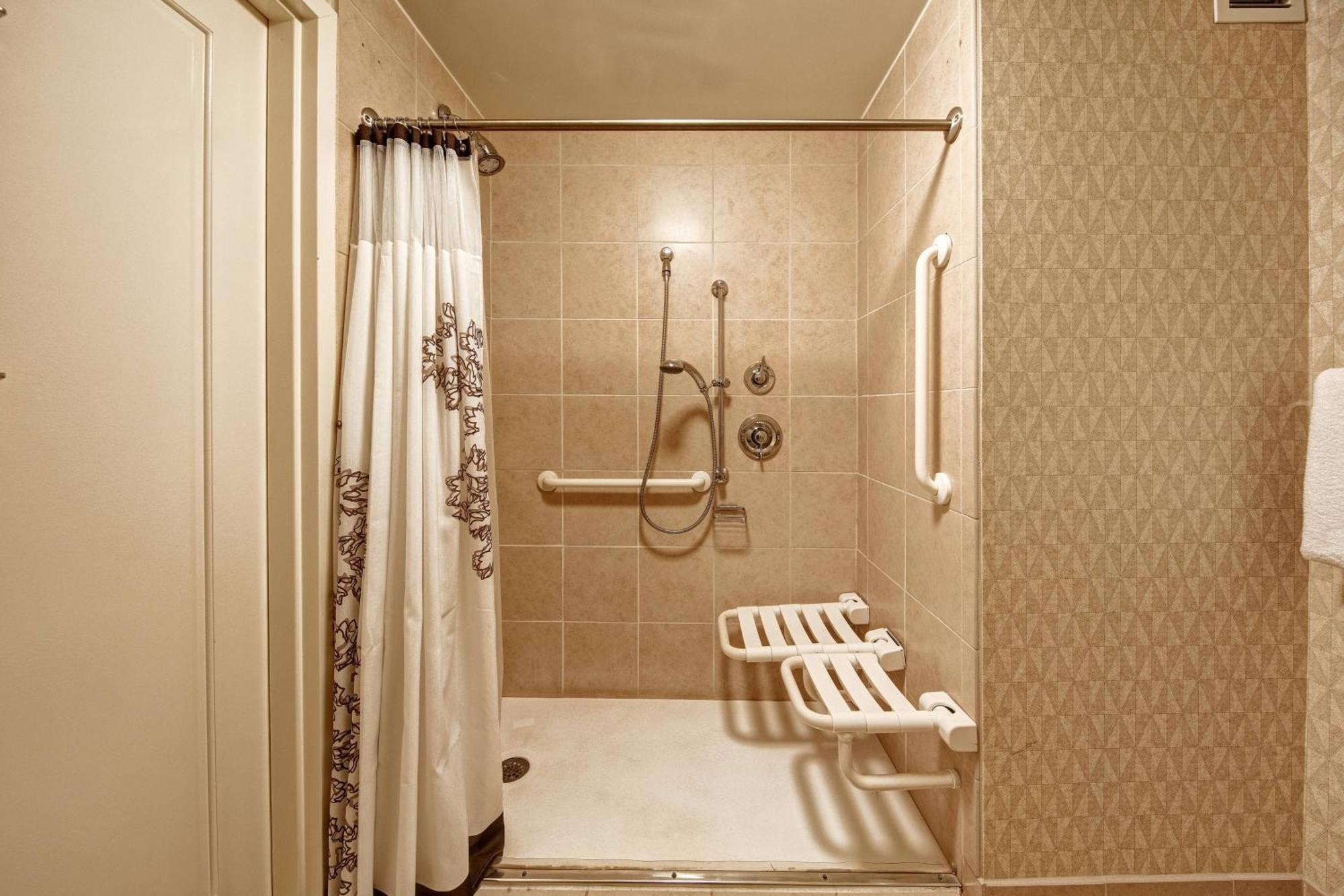 Residence Inn Norfolk Downtown Extérieur photo